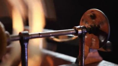 Yağlı dişli hızlı, ayrıntı, vintage makine çalışma Gears döndürme