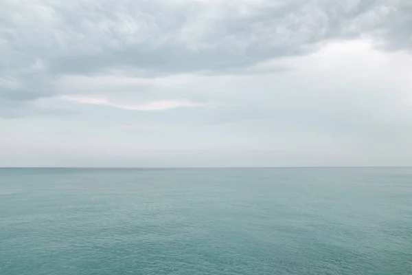 Calm Turquoise Sea Clouds Mediterranean Landscape — Stock Photo, Image