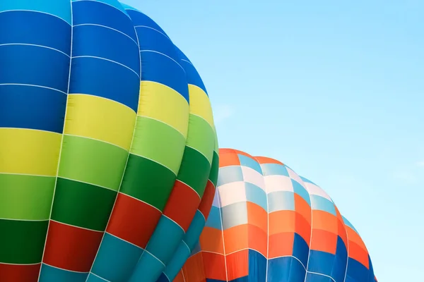 Primo piano delle mongolfiere multicolori — Foto Stock