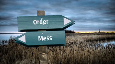Sign Mess versus Order clipart