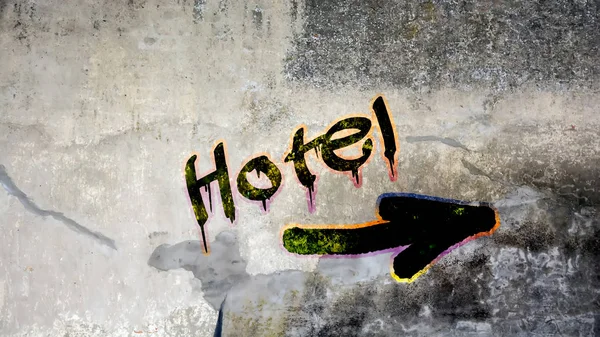墙上涂鸦到酒店 — 图库照片