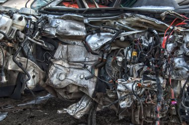 Eski metal Scrapyard üzerinde