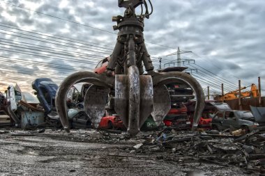 Eski metal Scrapyard üzerinde