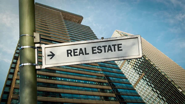 Real Estate utcatábla — Stock Fotó