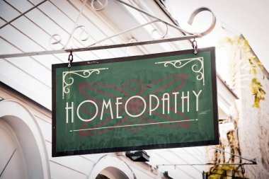 Homeopati için sokak tabelası