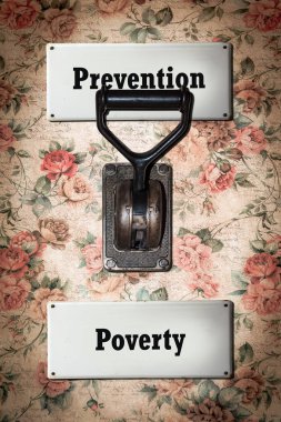 Sokak tabelası önleme karşı yoksulluk