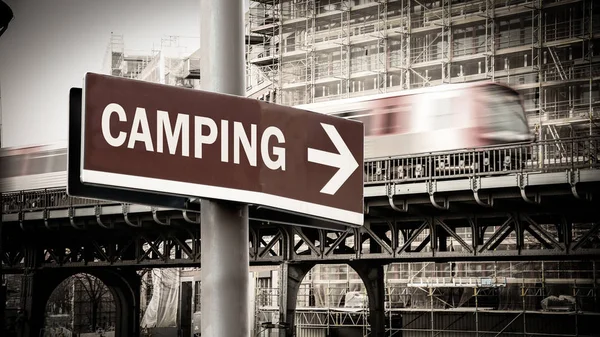 Street Sign to Camping — Stock Photo, Image