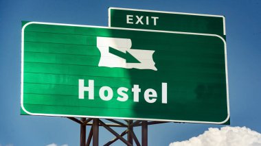 Hostel'e sokak tabelası