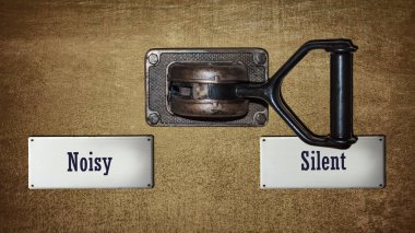 Sokak Imza yön yol Silent VERSUS gürültülü