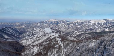 kar dağların panoramik manzaralı