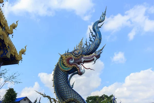 Bela Estátua Naga Templos Tailandeses — Fotografia de Stock