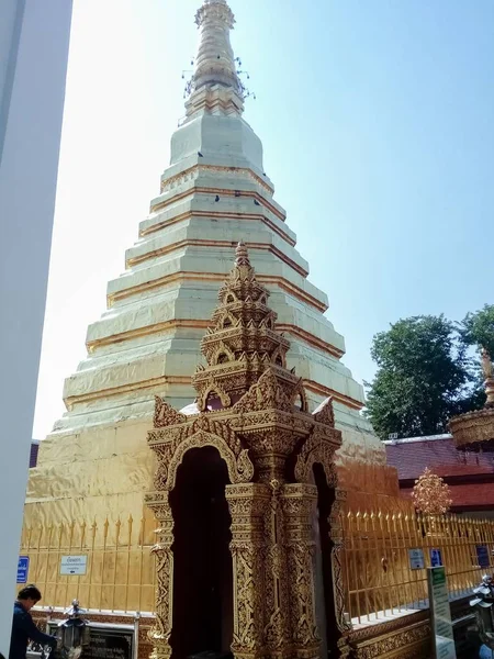 Pagode Temple Thaïlandais — Photo