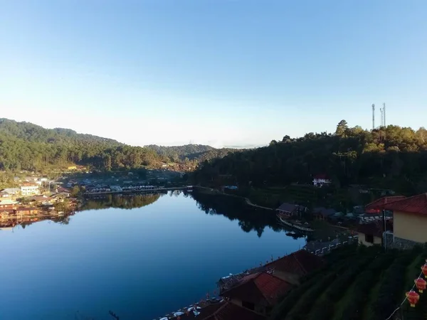 Estanques Pueblos Hermosas Vistas —  Fotos de Stock