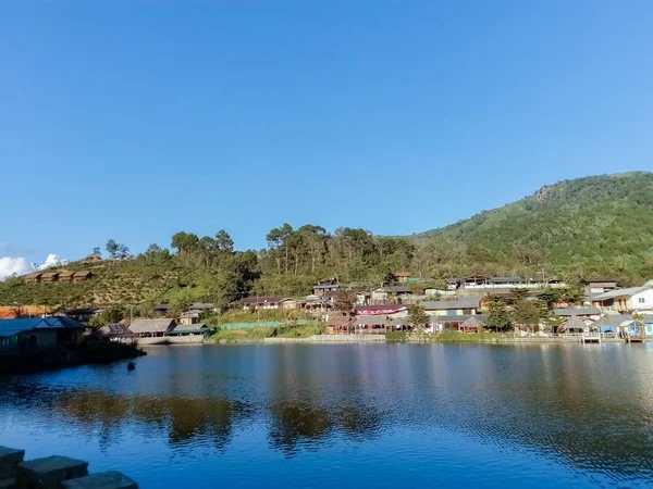 Estanques Pueblos Hermosas Vistas — Foto de Stock