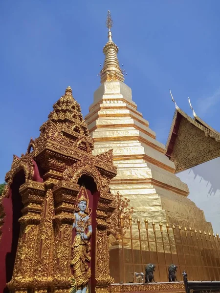 Pagoda Templo Tailandés —  Fotos de Stock