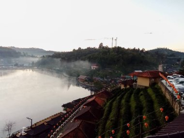 Bulut dağ köyü kaplı