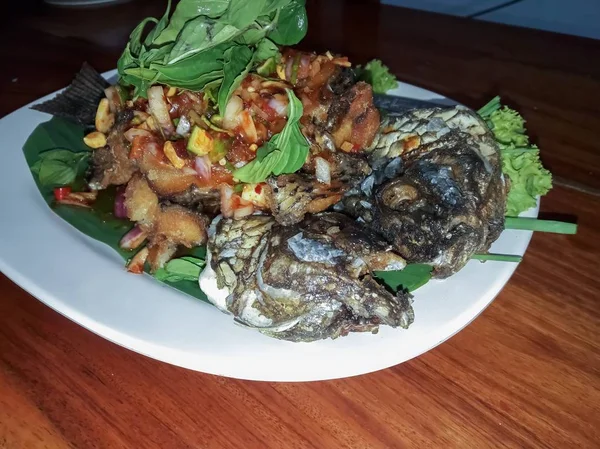 Thai Food Made Fried Fish — Stock Photo, Image