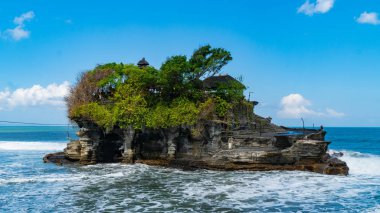 Endonezya, Bali 'deki Tanah Lot Tapınağı