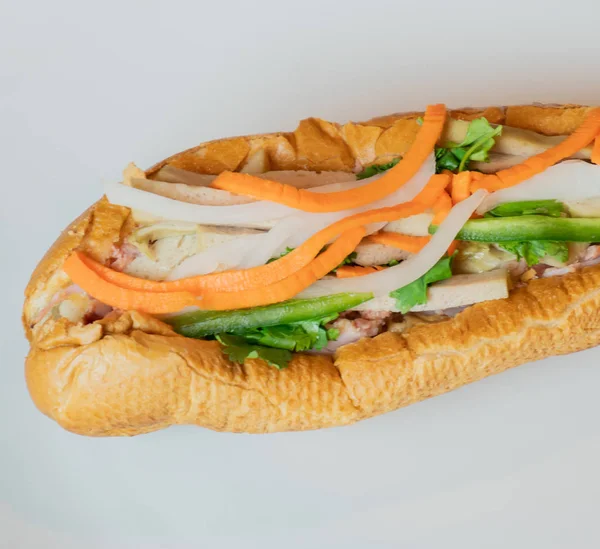 Geleneksel Banh Mi Sandviç bir yakın çekim.