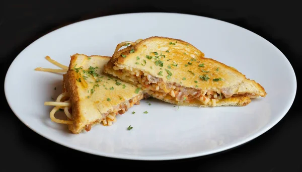 Spagetti Izgara Peynirli Sandviç Püresi