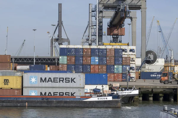 Hollanda - Rotterdam Limanı - Deniz taşımacılığı -