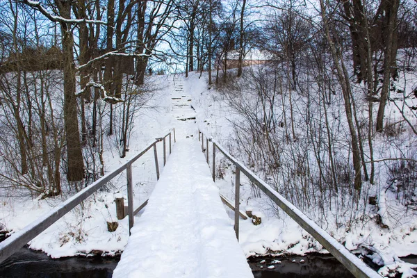 Łotewska Przyroda Małe Miasteczko Zimie — Zdjęcie stockowe