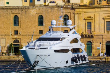 Yat tekne Malta