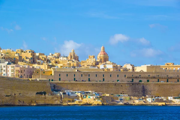 Panorama Miasta Valletta Malta Morze Pięknym Widokiem Okolicę — Zdjęcie stockowe