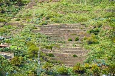 Tenerife, Kanarya adası / Tenerife dönüm noktası manzara geçit ve köy 