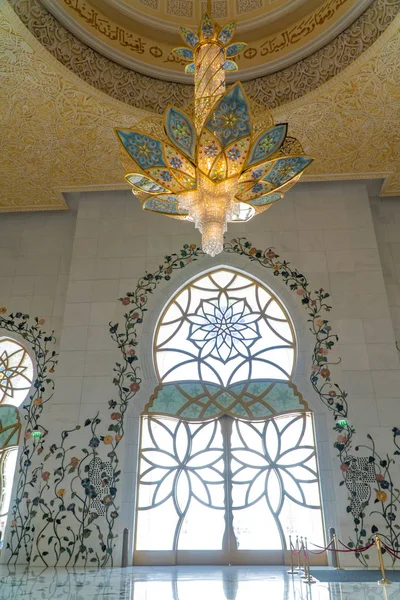 Abu Dhabi Uae April 2019 Sheikh Zayed Grand Mosque Architectural Royalty Free Stock Photos