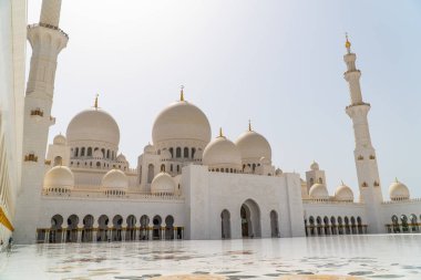  Abu Dabi, Birleşik Arap Emirlikleri, Nisan 2019 - Şeyh Zayed Ulu Camii