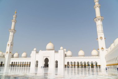  Abu Dabi, Birleşik Arap Emirlikleri, Nisan 2019 - Şeyh Zayed Ulu Camii