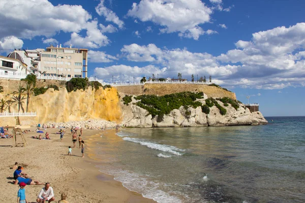 Benidorm Alicante Playa Del Mal Pas España Con Palmeras — Foto de Stock