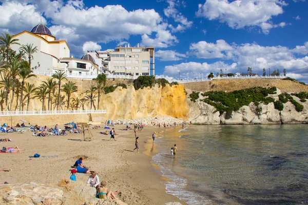 Пляж Benidorm Alicante Playa Del Mal Pas Испании Пальмами — стоковое фото