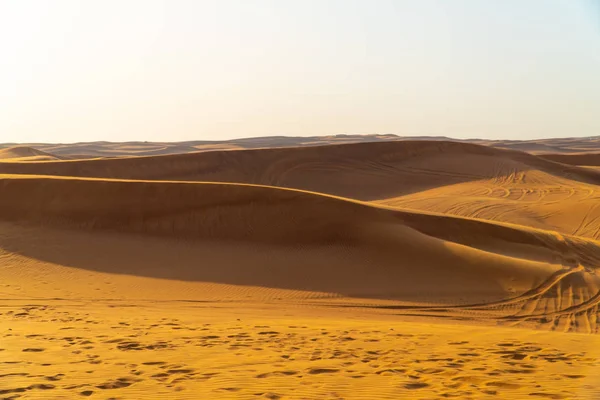 Dune Del Deserto Arabo Sfondo Cielo Blu Deserto Vicino Alla — Foto Stock