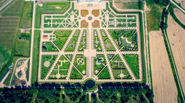 Rundale, Letonya Havadan görünümü, Rundale sarayının drone fotoğrafı ve 18. 