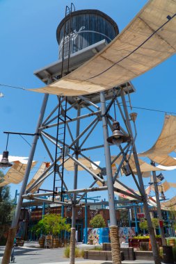 Dubai, Birleşik Arap Emirlikleri: La Mer veya Jumeira plajı halka açık bir plajdır 