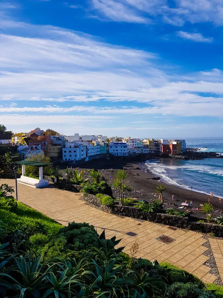 Tenerife España Famosa Playa Playa Jardín Con Arena Negra Puerto — Foto de Stock