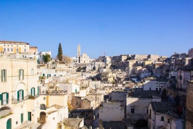 Matera, İtalya: İtalya 'nın Matera kentine tarihi binalarla panoramik manzara. Unesco miras sitesi