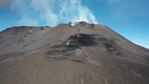 Vacker Panoramaantenn Video Från Flygande Drönare Etnas Krater Vulkanutbrott Lavaflöde — Stockvideo