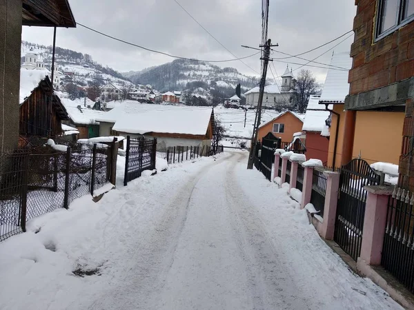 Transilvania Romania Nella Stagione Invernale Con Case Montagna Alberi Nel — Foto Stock