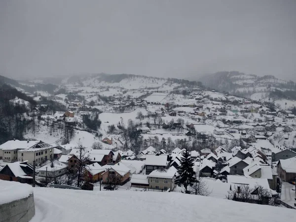 Winter Landscape Mountains Trees Village Houses Rural Snow Romania Transylvania — 스톡 사진