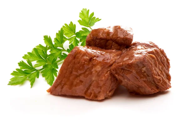 Beyaz arka planda izole edilmiş bitkilerle yahni