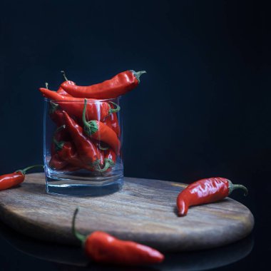 Red Hot Chili Peppers kase. Ay ışığı tarzı. Sanat