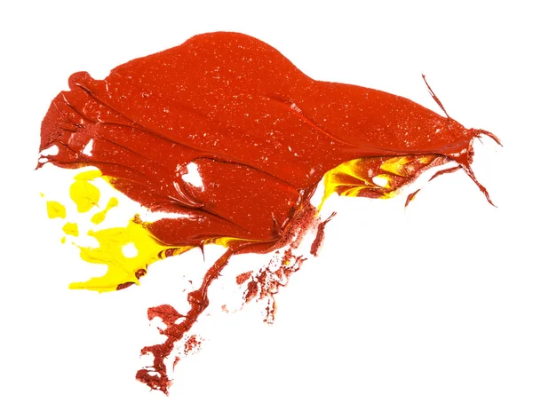 Místo olejové barvy žluté a červené. skvrna na bílém pozadí — Stock fotografie