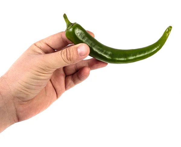 Grüne Chilischoten in Männerhand. auf weißem Hintergrund — Stockfoto