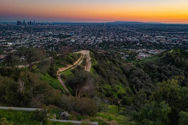 Gözlemevinden Los Angeles 'ın panoramik görüntüsü — Stok fotoğraf