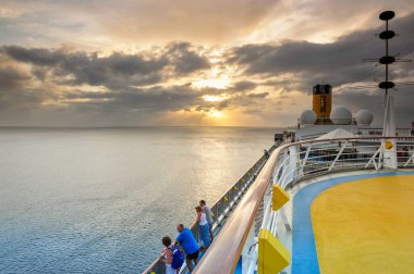Dominik Cumhuriyeti, Catalina Adası 'ndan kalkan yolcu gemisi.