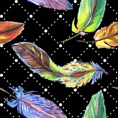 Renkli tüyler siyah arka plan üzerine beyaz noktalı. Sorunsuz arka plan deseni. Kumaş duvar kağıdı yazdırma doku.