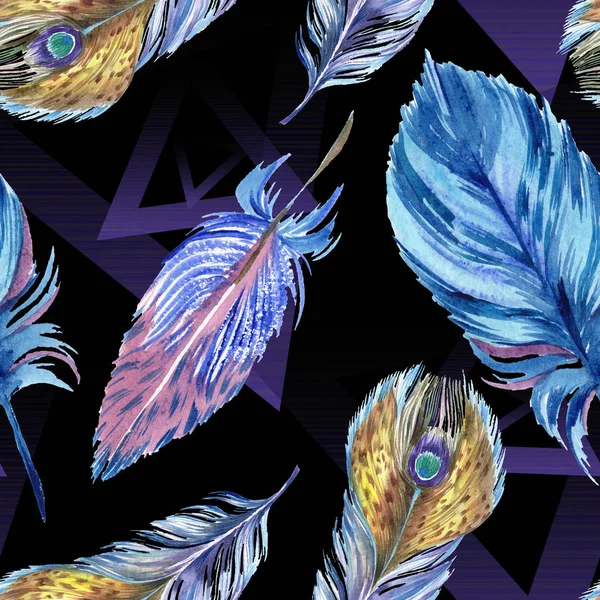 Färgglada Fjädrar Och Trianglar Svart Bakgrund Sömlös Bakgrundsmönster Tyg Tapeter — Stockfoto